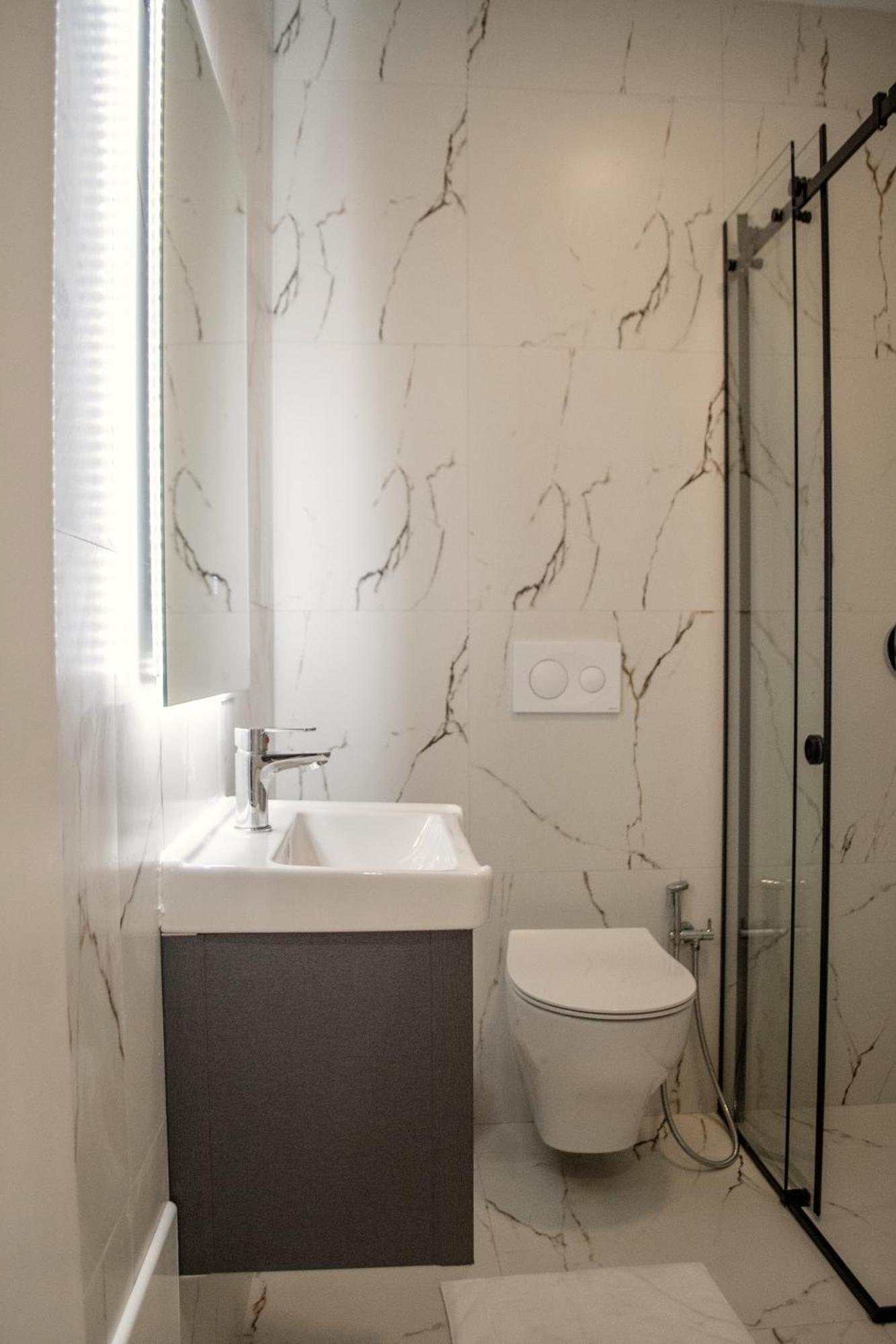 Goat Apartments Тирана Экстерьер фото