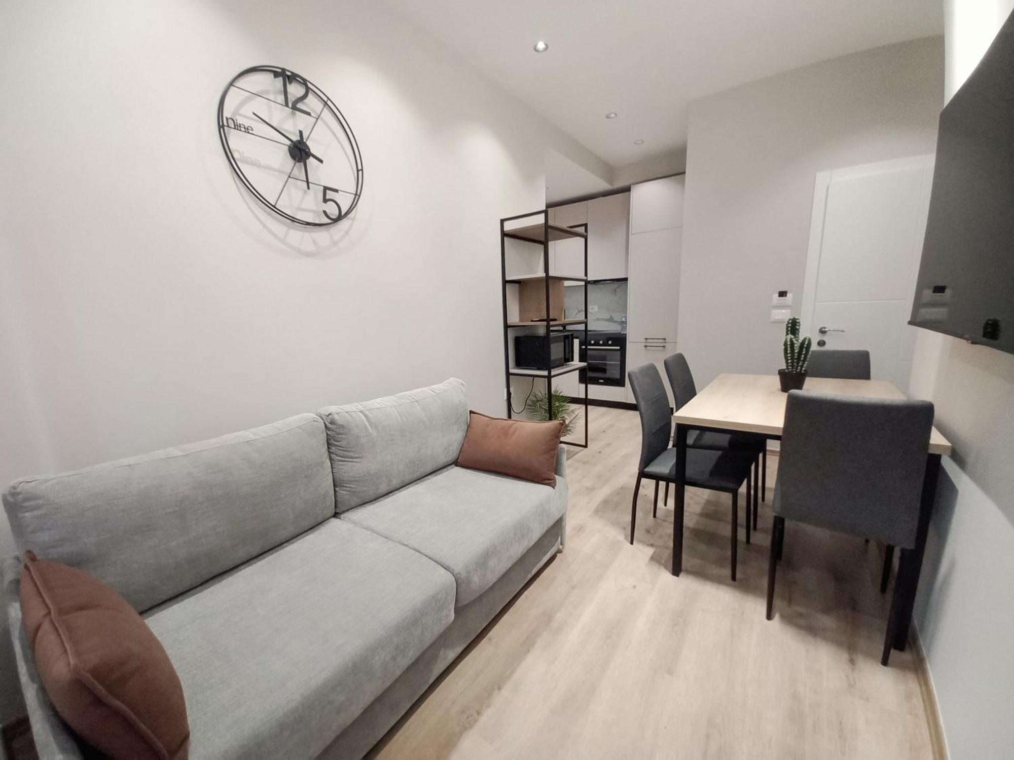 Goat Apartments Тирана Экстерьер фото