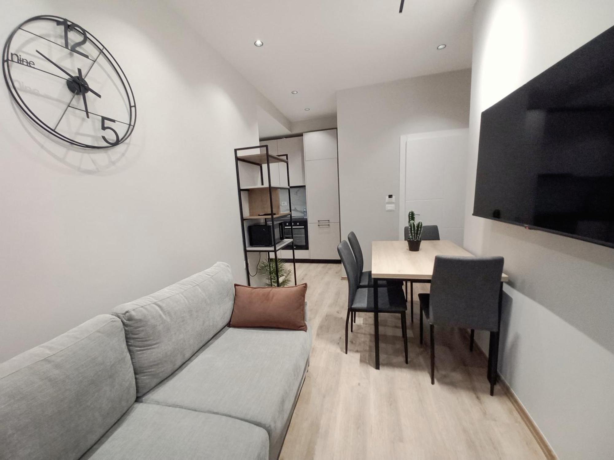 Goat Apartments Тирана Экстерьер фото