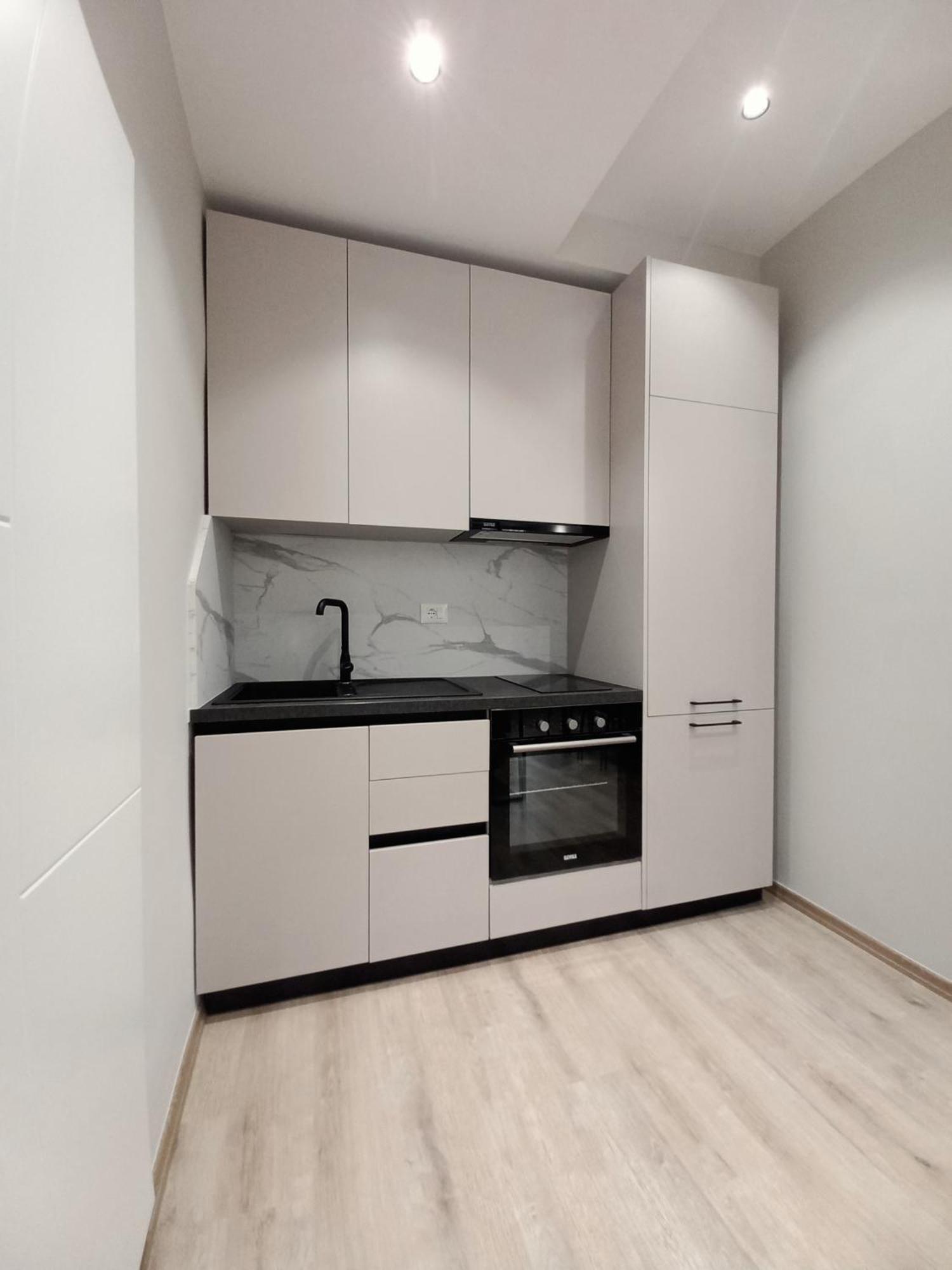 Goat Apartments Тирана Экстерьер фото